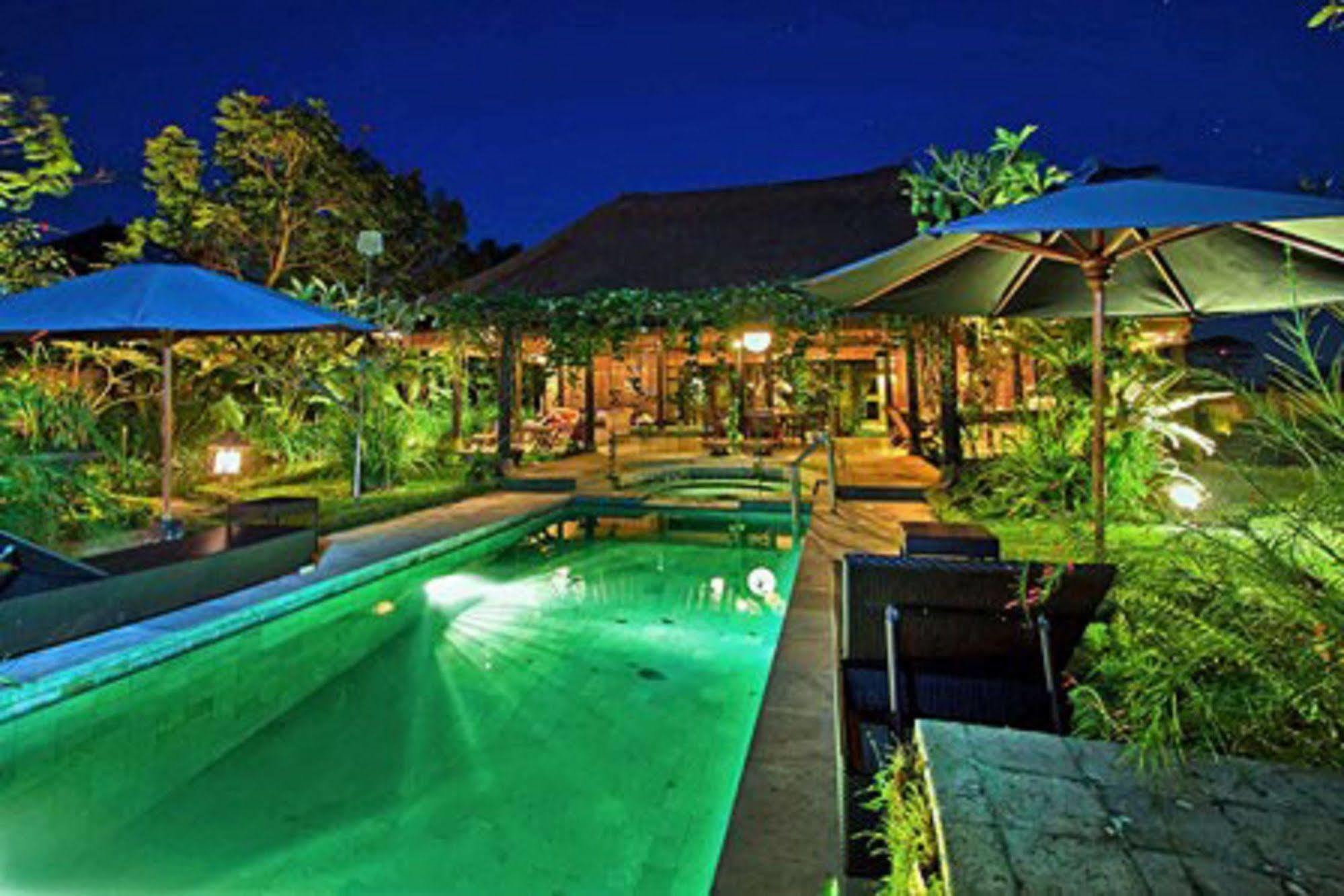 Puri Lotus Hotel Убуд Екстериор снимка