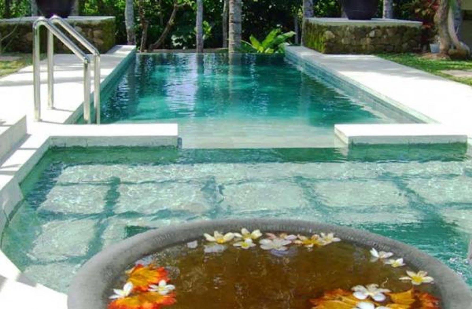 Puri Lotus Hotel Убуд Екстериор снимка