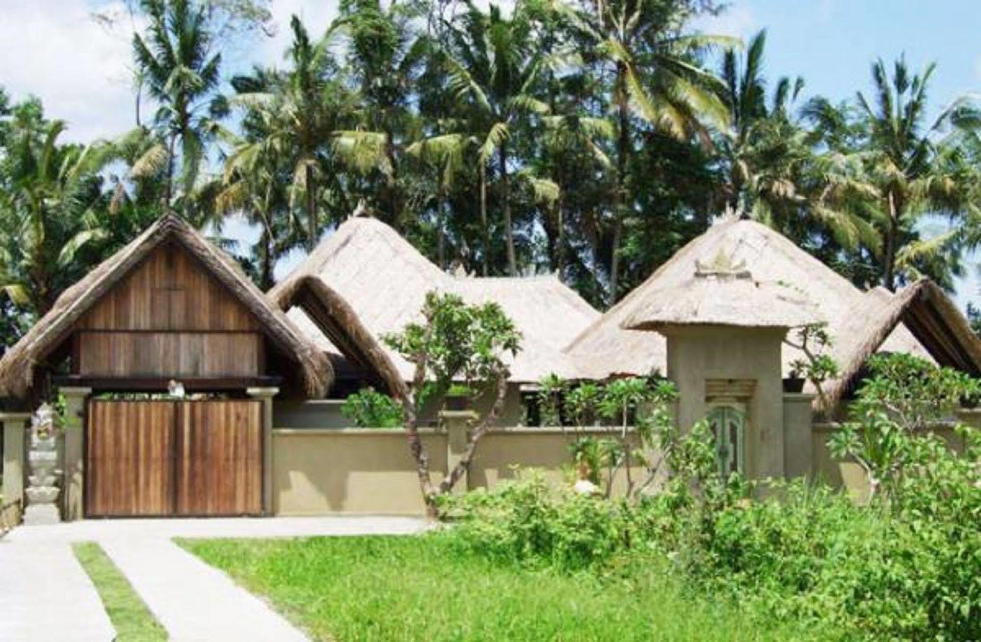 Puri Lotus Hotel Убуд Екстериор снимка